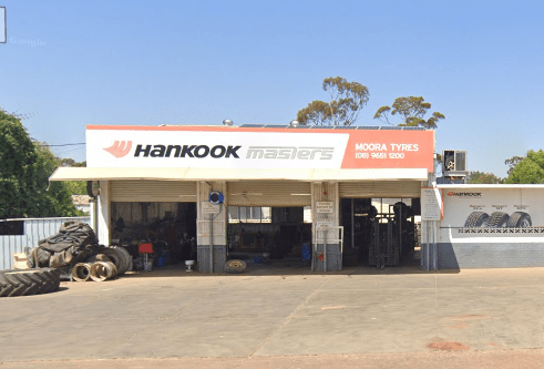 Moora Tyres